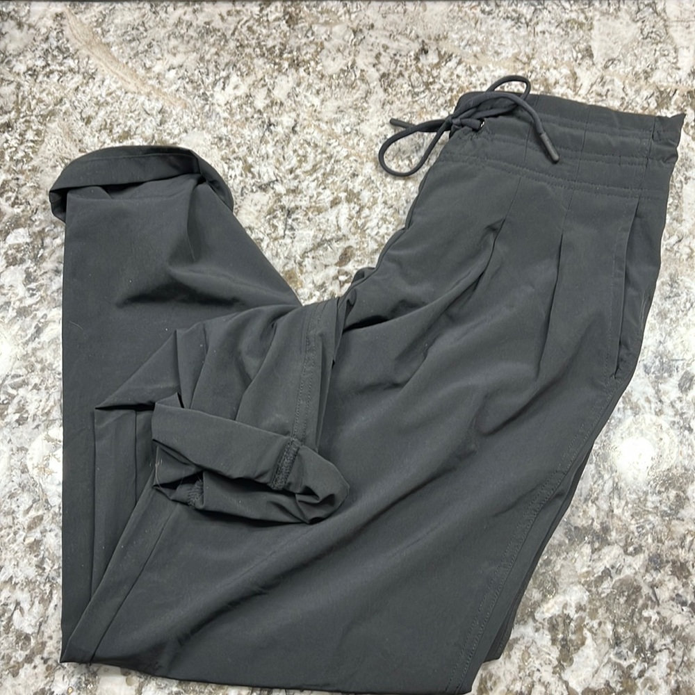 Praha uptown jogger, black, XS VGUC